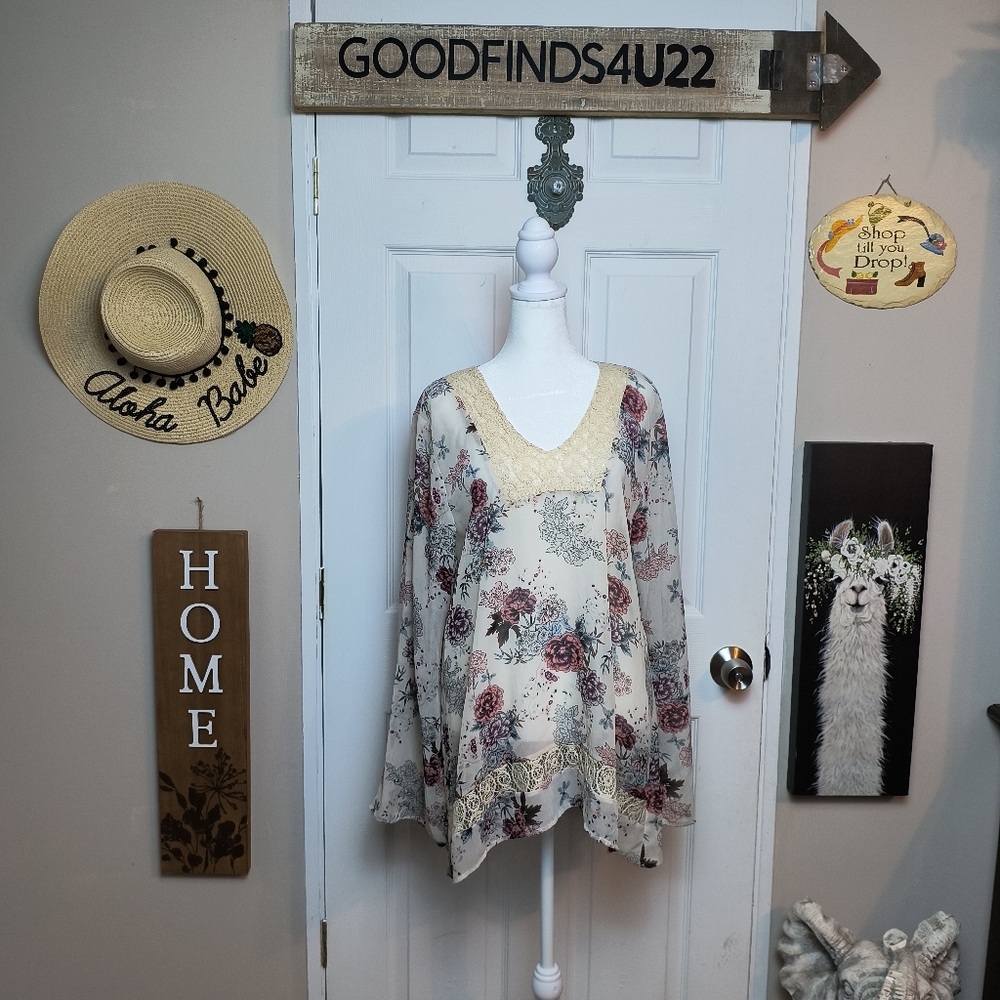 About A Girl Los Angeles Cottagecore Sheer Floral Long Sleeve Blouse Size Large